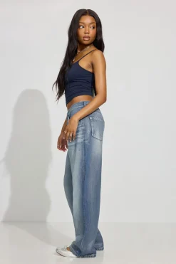 Store Low Rise Baggy Jeans Jeans