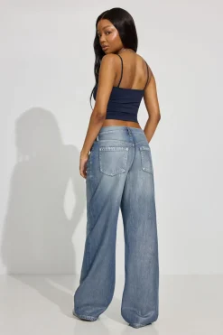 Store Low Rise Baggy Jeans Jeans