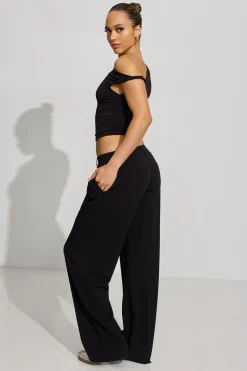 Store Low Rise Relaxed Trousers Pants