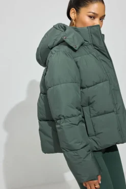 Store Perfect Puff Jacket Puffers