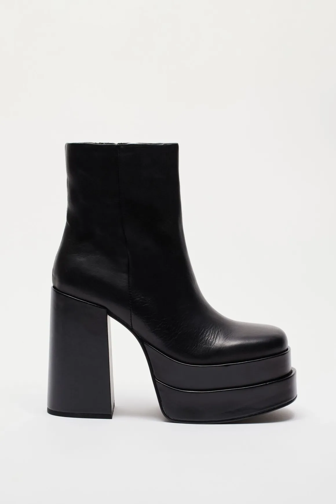 Cheap STEVE MADDEN - Cobra Platform Boot Shoes